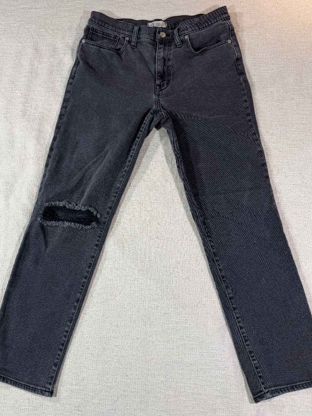 Madewell The Girlfriend Jeans Women’s 28T Black Distressed Straight Leg